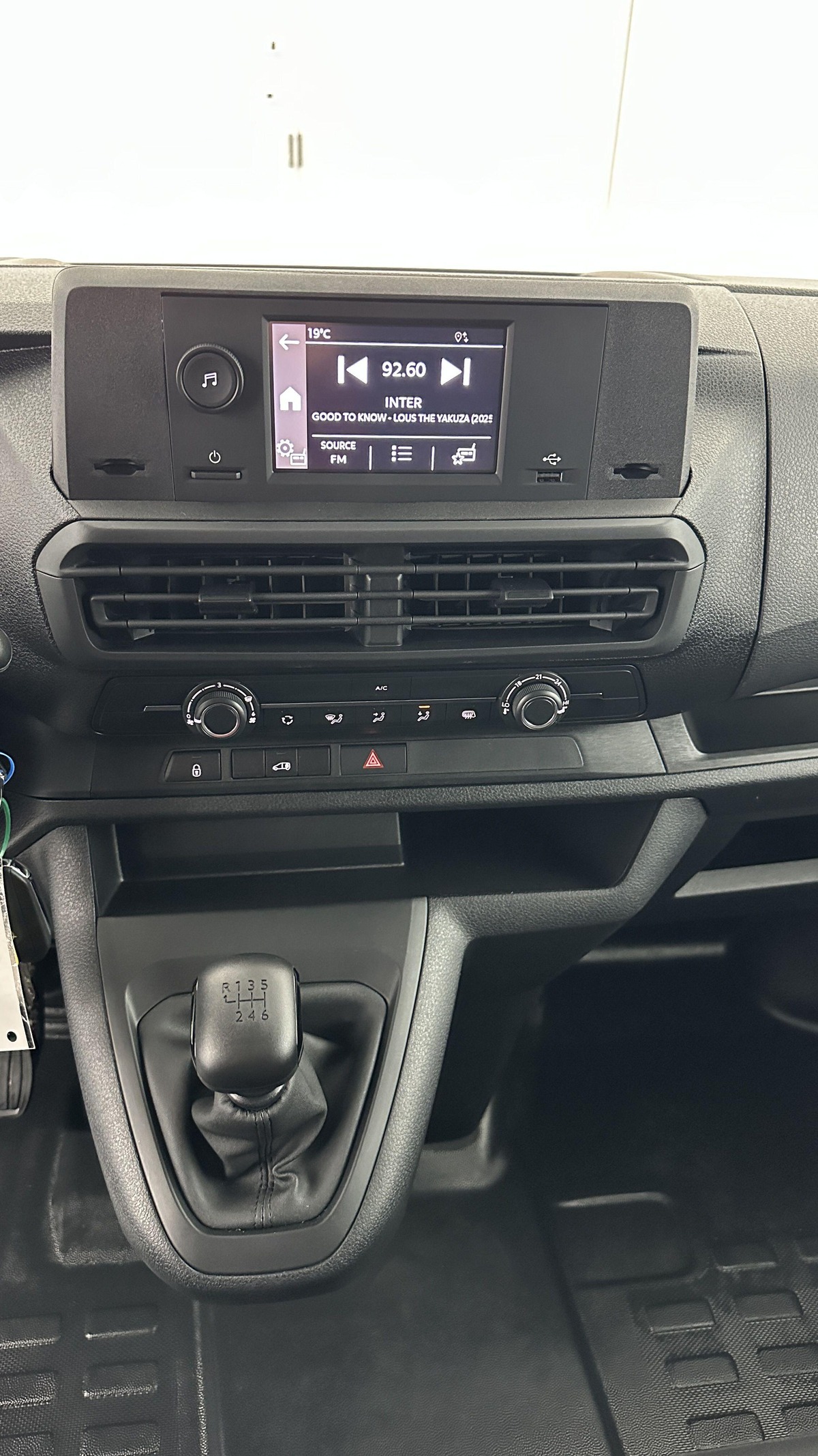 Opel Vivaro M 2.0 BlueHDi 145 ch | Plusieurs coloris disponible