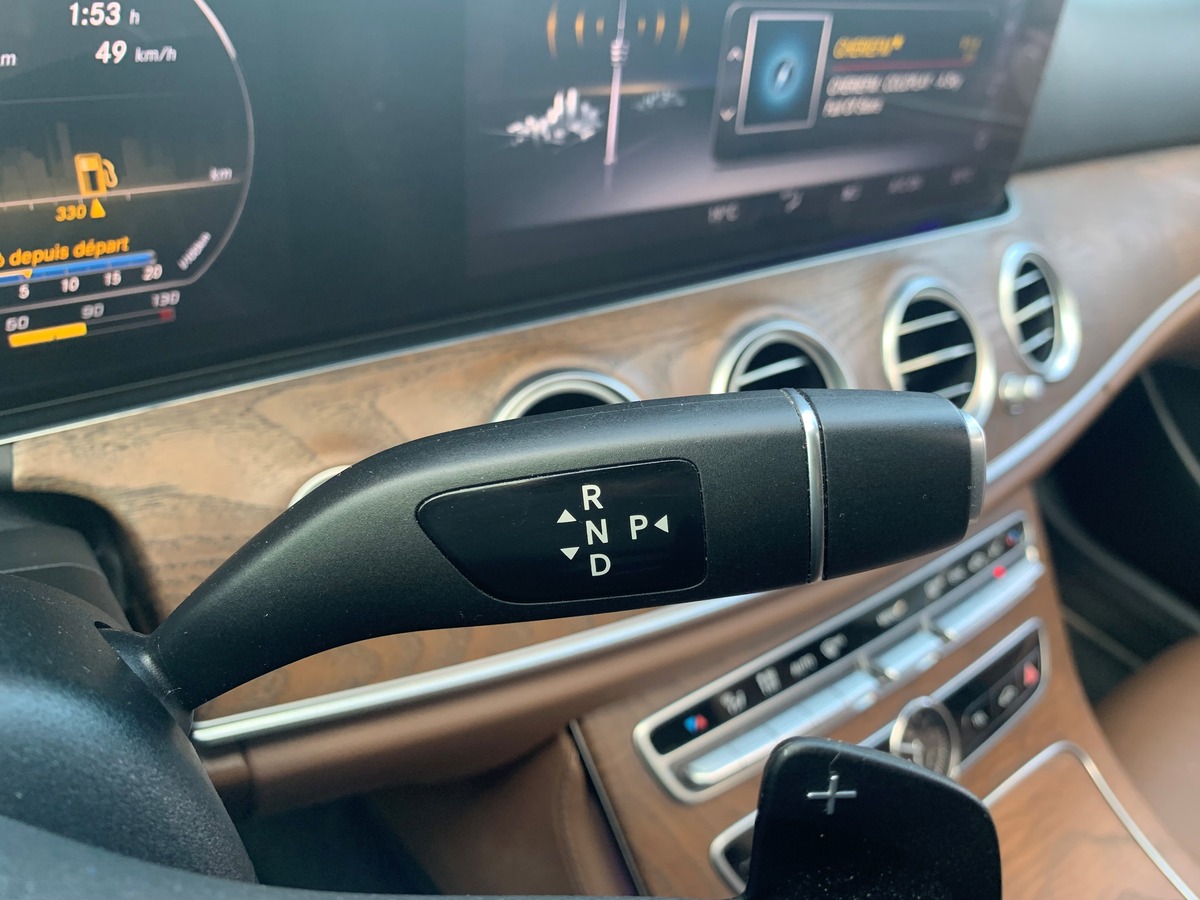 Mercedes-Benz Classe E Break 194 ch | 4 MATIC |  ENTRETIEN MERCEDES | Suspensions pneumatiques