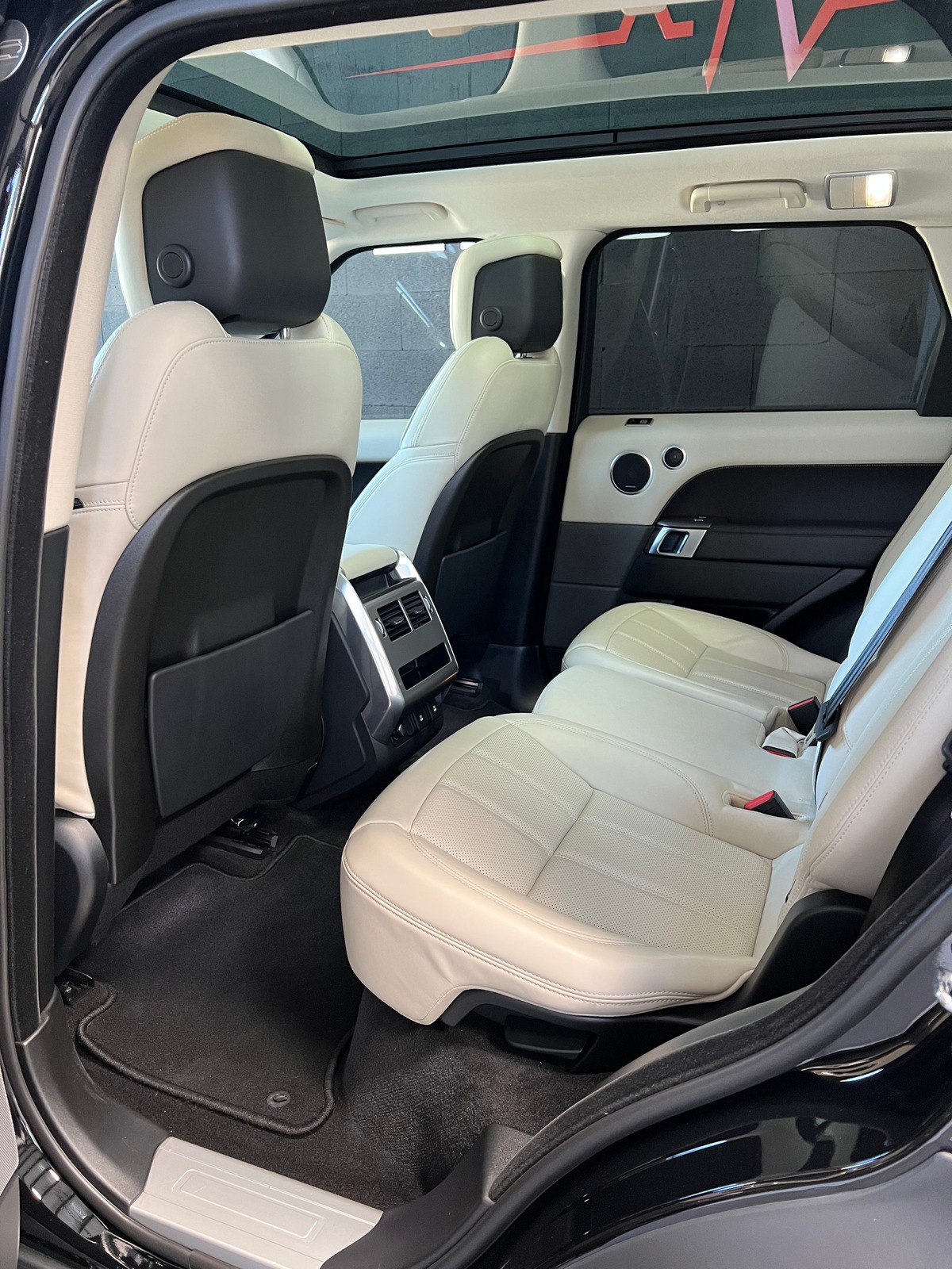 LAND ROVER RANGE ROVER 2.0 P400e HSE DYNAMIC