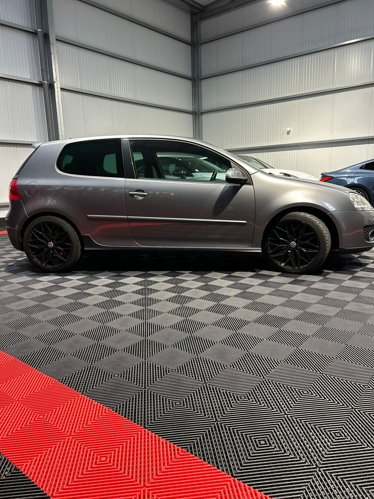 Volkswagen Golf 5 2.0 TFSI