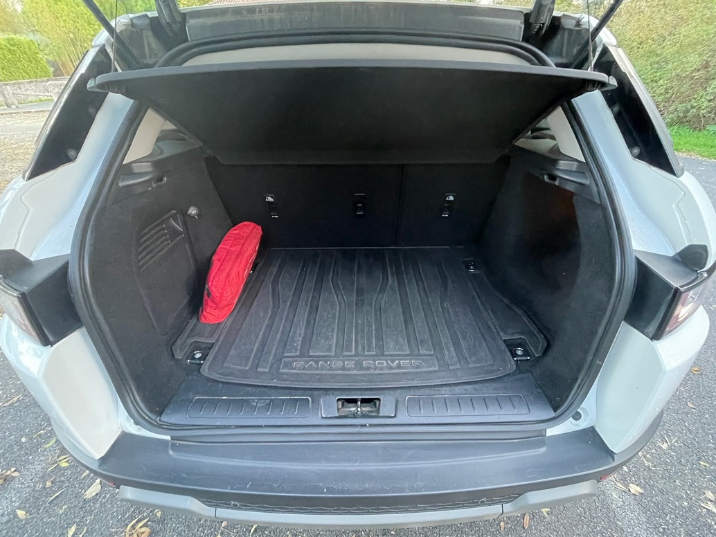 LAND ROVER EVOQUE 2.0 ed4 150 BVM Business - Historique Entretien complet