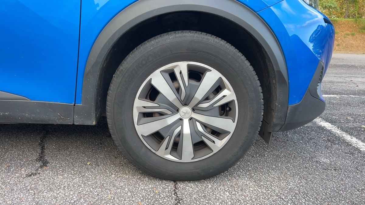 Peugeot 2008 1.2 Puretech S&S (100 ch)