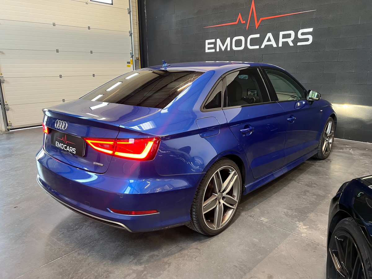Audi A3 Sedan S-Line 1.8 TFSi Quattro