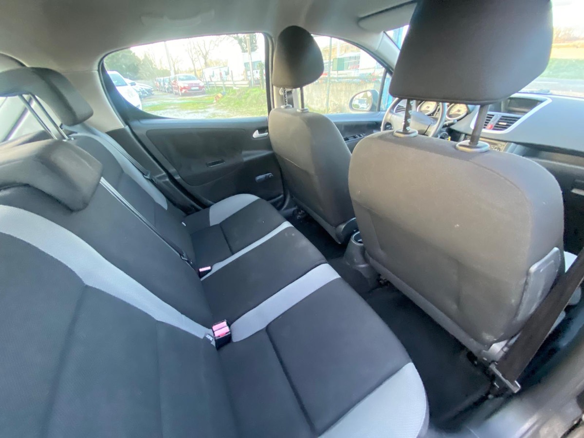 Peugeot 207 1.6 hdi 90cv 222055km