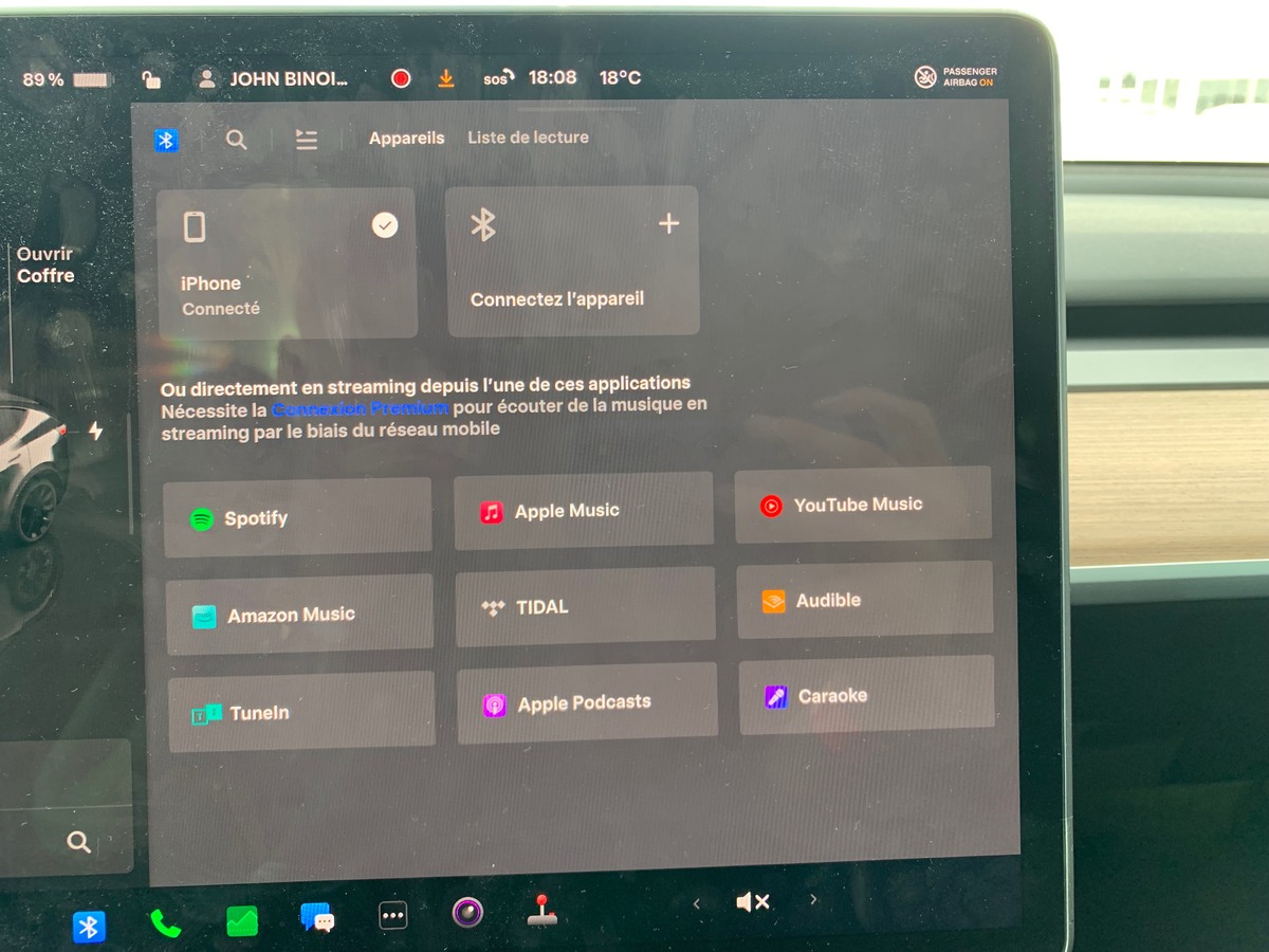 Tesla Model Y 275 chevaux | Premiére MAIN | Standard | Toit panoramique | Cuir | Siéges électriques