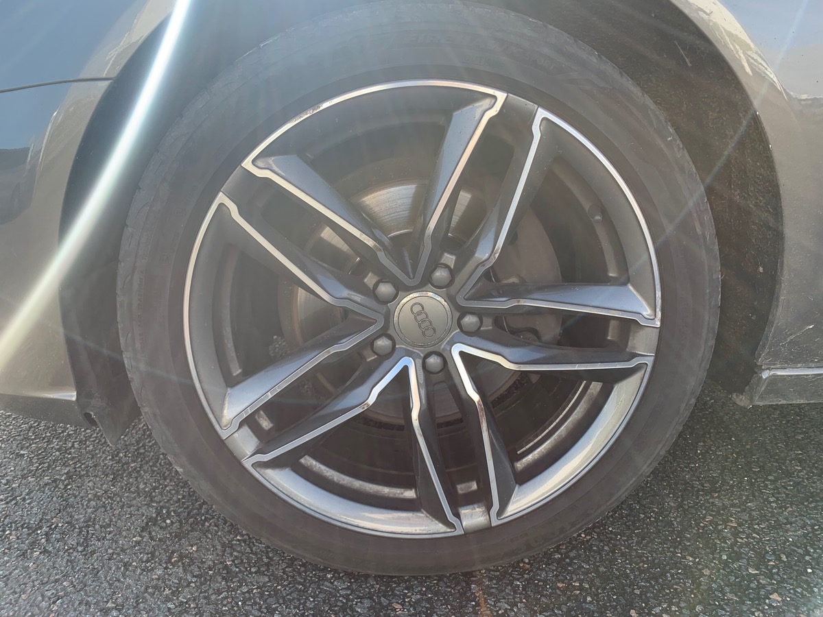 Audi A6 Avant 204 ch | V6 | Radar de stationnement avant arriére | Régulateur vitesse | GPS | Cuir