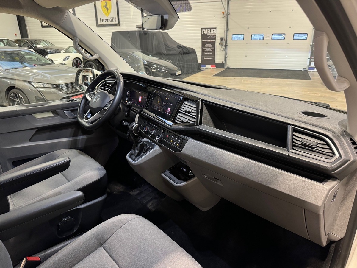 Volkswagen Transporter T6.1 2.0 TDI L1H1 150 DSG7 4MOTION FULL OPTIONS