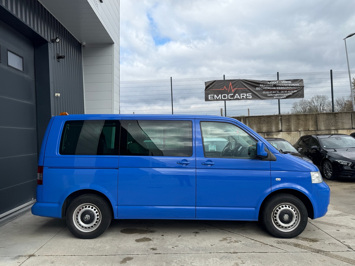 Volkswagen Transporter CARAVELLE 2.5 TDI 9 PLACES