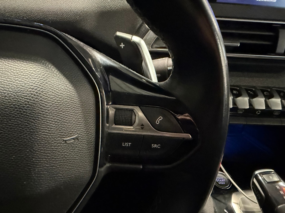 Peugeot 3008 1.5 hdi Allure Cock Pit / Hayon Electrique / Carplay Android / Caméra de Recul