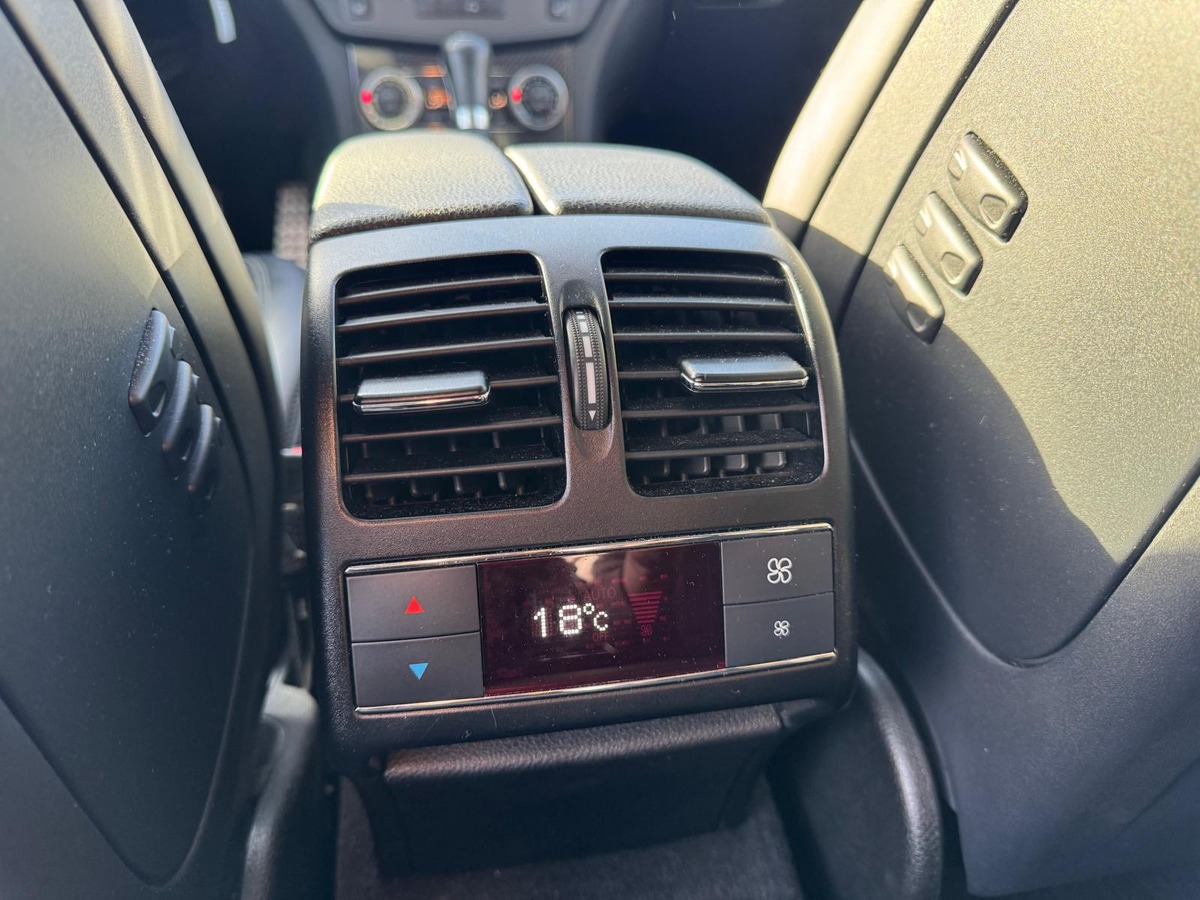 Mercedes-Benz Classe C 63 AMG 6.3 457cv Avantgarde BVA7- Suivi complet