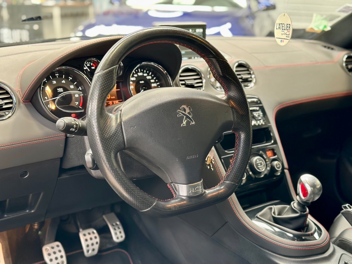 Peugeot RCZ R (2) 1.6 THP 270 h