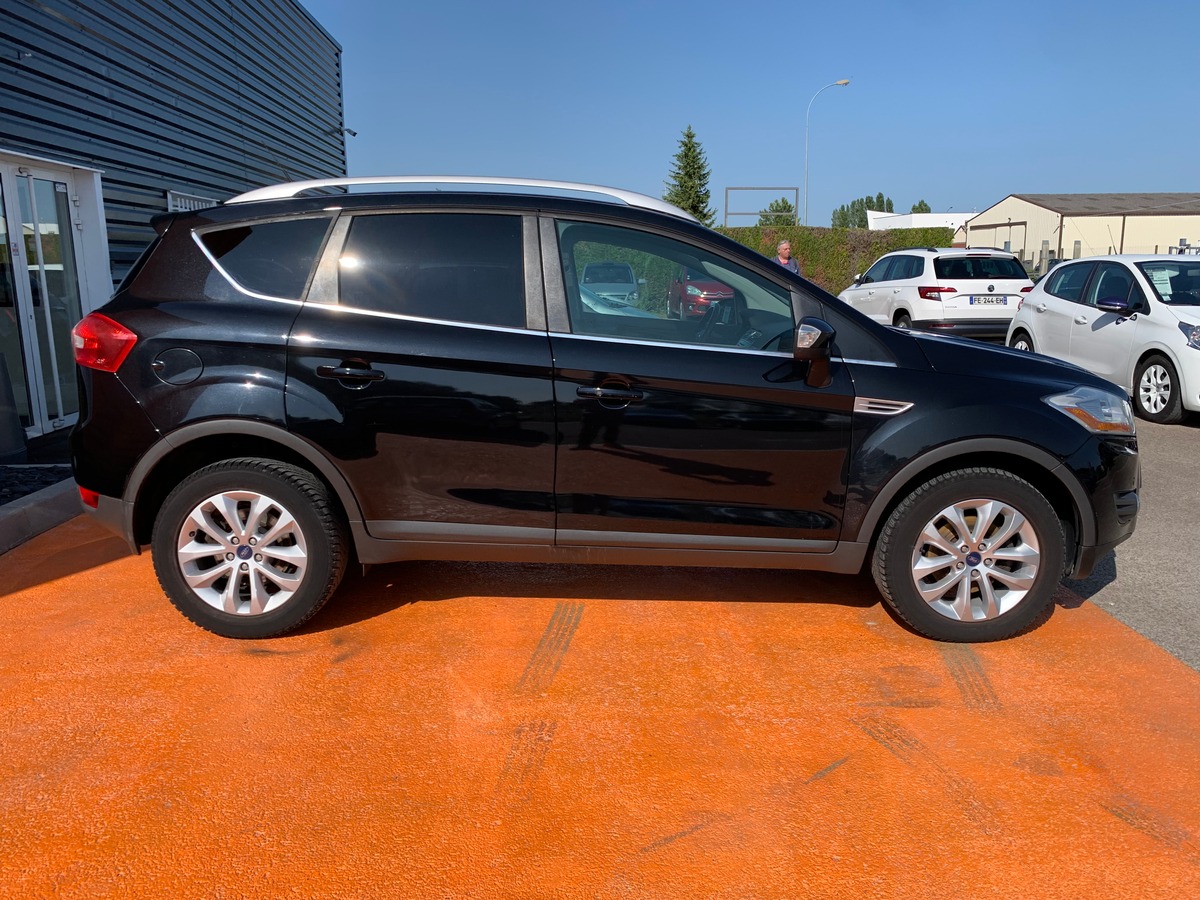 Ford Kuga II 2.0 TDCi 16V 4x4 Powershift 140cv BVA