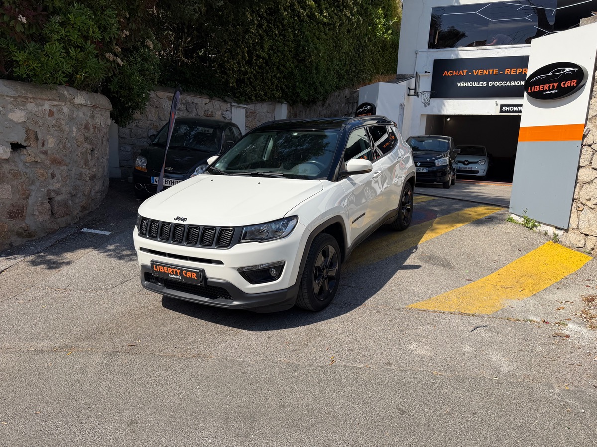 Jeep Compass 1.6 CRD 120 CV / Brooklyn Edition/ CarPlay / Caméra de Recul / Pack Black / Phase 2