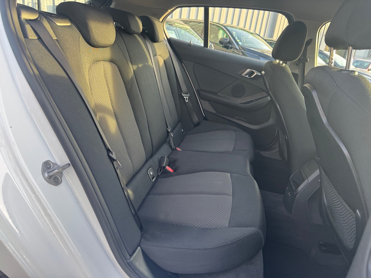 Bmw Série 1 116 i BUSINESS DGK7 1ERE MAIN / TVA RECUPERABLE