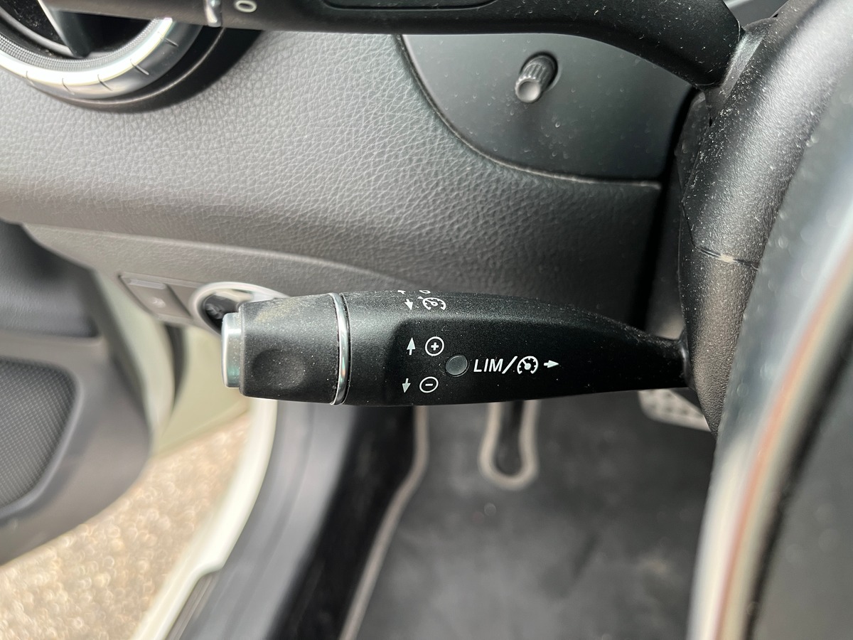 Mercedes-Benz CLA 200  AMG, SIEGES CHAUFFANT, RADAR AVANT, ARRIERE, GPS