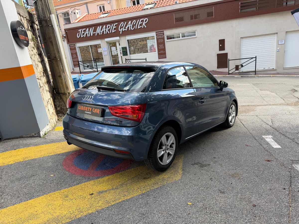 Audi A1 1.0 TFSI 82 CV / Phase 2 / KM Réel / GPS / Clim / Radar Arr