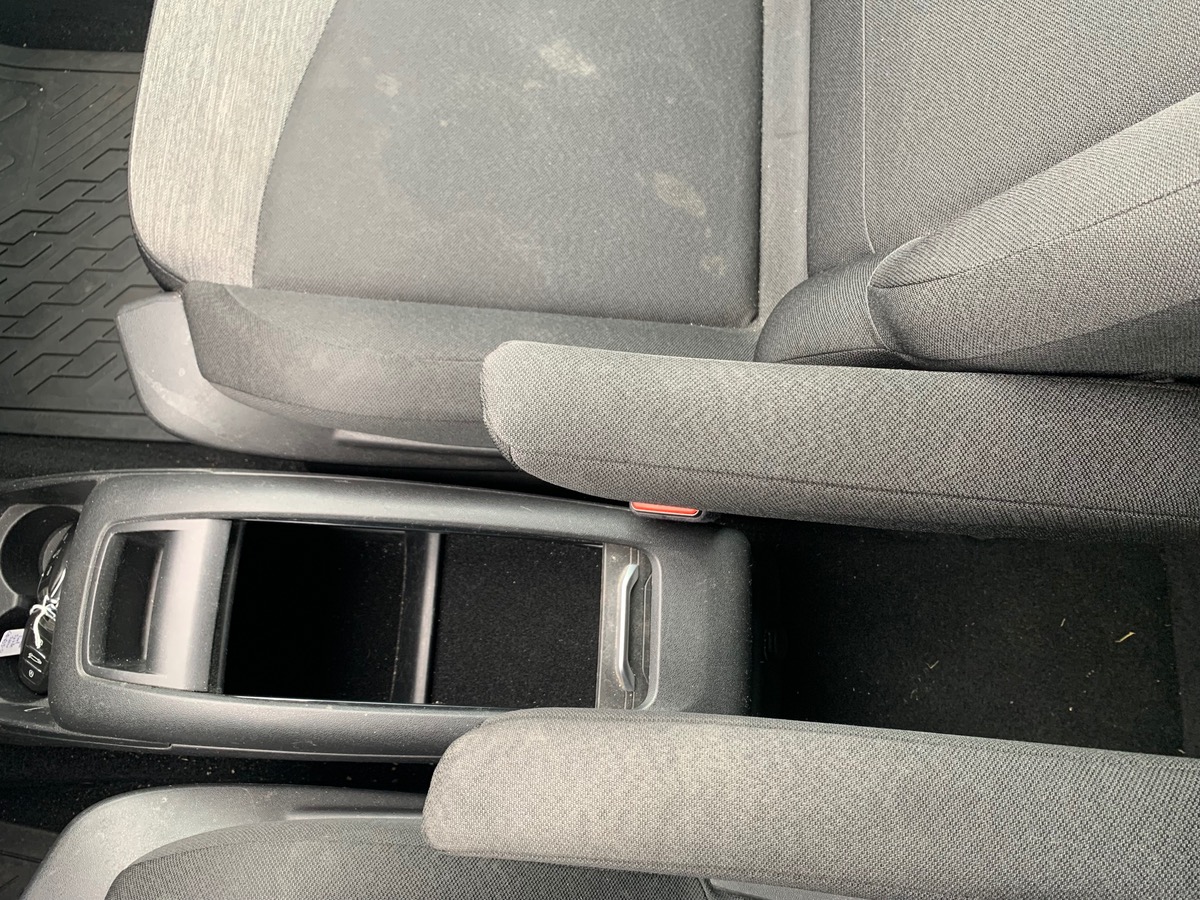 Citroën C4 Picasso FEEL | Mirror Screen | GPS Cartographique | Radar de station. AR & AV | Attelage.