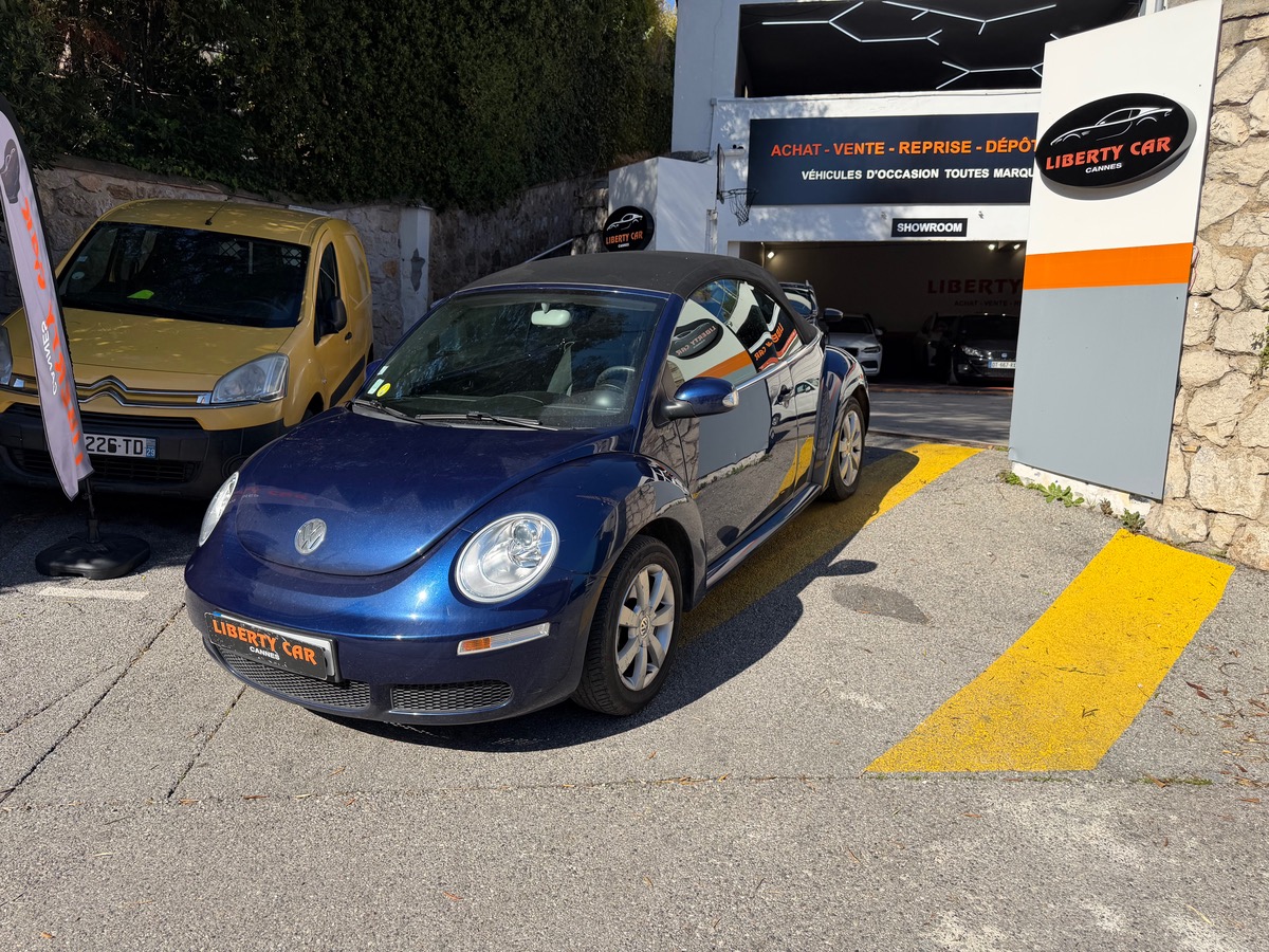 Volkswagen NEWBEETLE Cabriolet 1.6 102 CV Phase 3 / 1er Main / Clim / Jantes / KM Réel