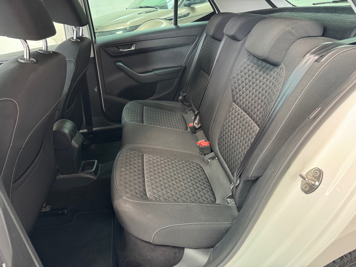 Skoda Fabia 1.0 MPI 60ch Drive Greentec / CarPlay