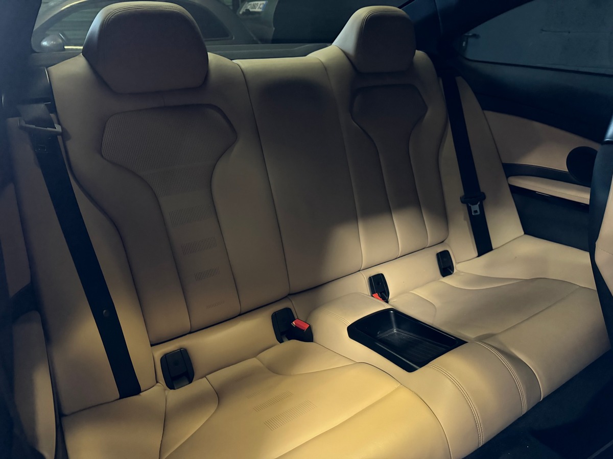 Bmw M4 Coupé F82 3.0 431ch M DKG Toit Carbone