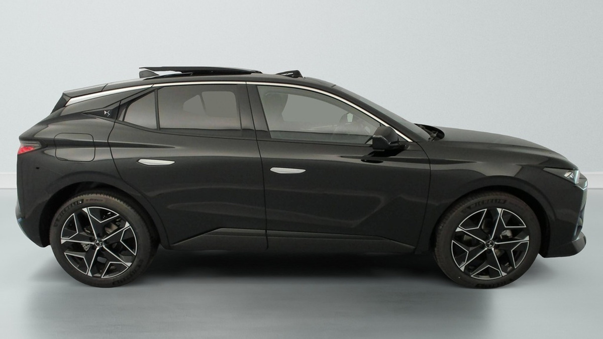 Citroën DS4 145 | Hybride e-DCT6 Etoile | Toit ouvrant | Mirror Screen | PLUSIEURS COLORIS