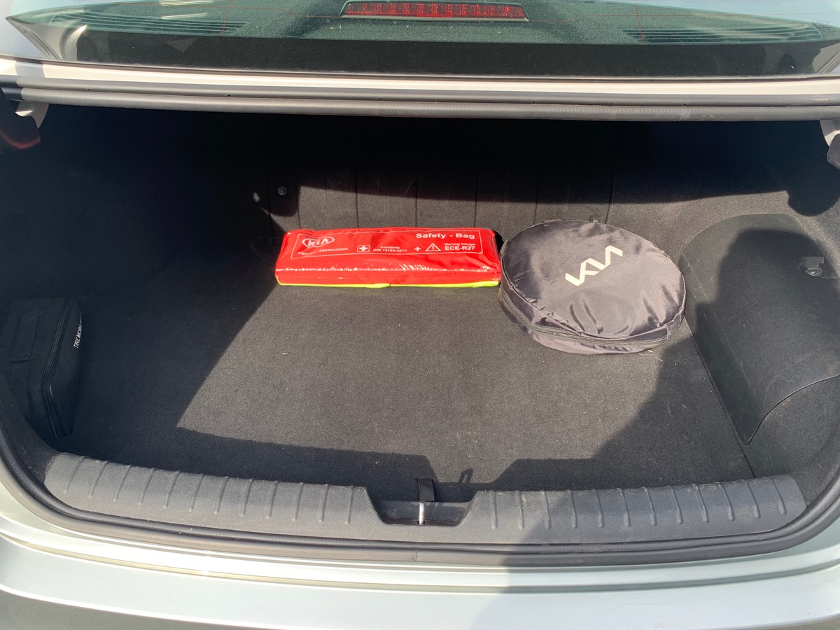 Kia Optima ULTIMA 2.0 GDI | 205 ch Hybride Rechargeable | Caméra recul 360°| Toit ouvrant électrique