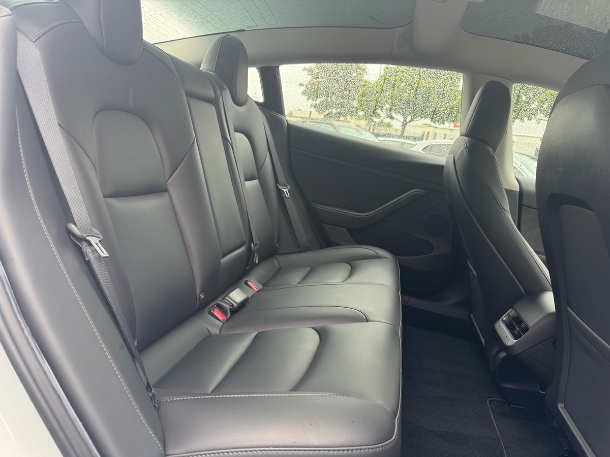 Tesla Model 3 STANDARD RWD