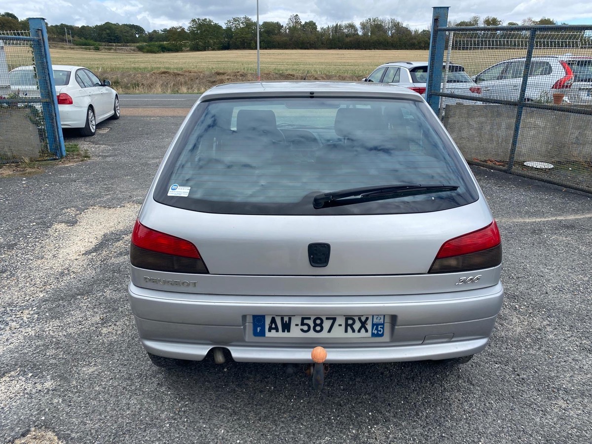 Peugeot 306 1.9d phase 2 petit prix