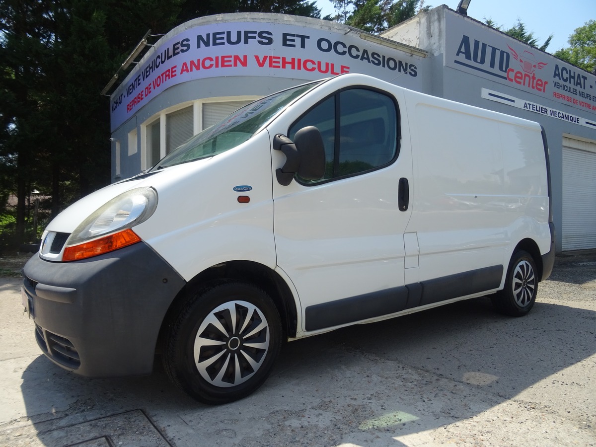 RENAULT Trafic