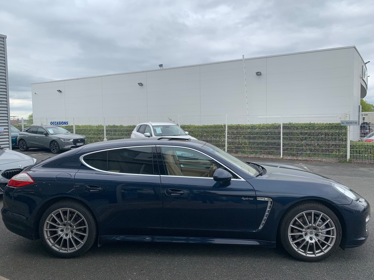 Porsche Panamera 380 ch | S Hybrid | Toit ouvrant | Mode Sport Plus | Siéges chauffants | Radars