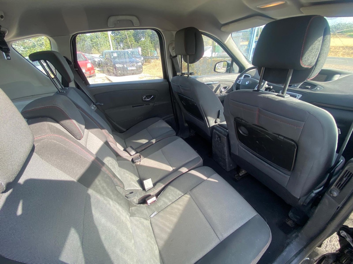 RENAULT Scenic III 1.5 dci 110CV phase 2 270000km