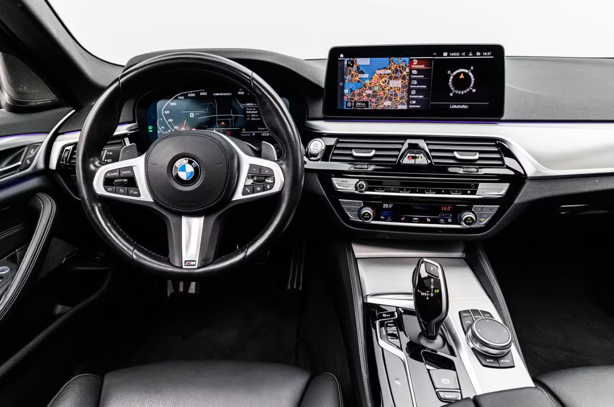 Bmw Série 5 VI M550iA xDrive 530ch M Performance
