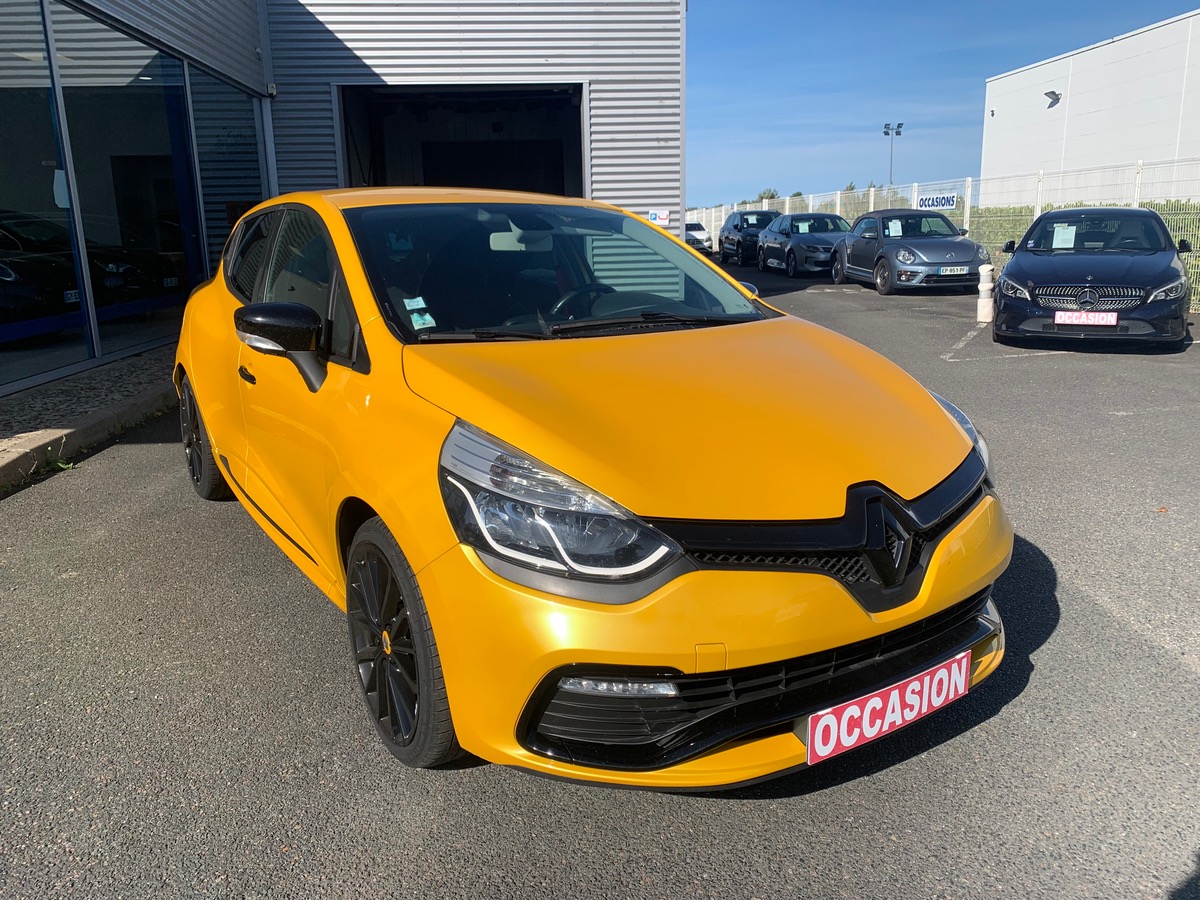 RENAULT Clio IV 200 ch | RS | Jaune Sirius | Révision complète en 03/2025 | Palettes au volant
