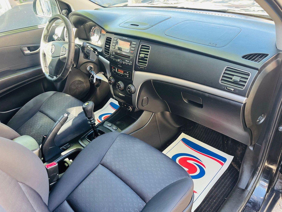 Ssangyong Korando - Confort - Awd 4x4 - 2.0 xdi 175cv BVM6 - 2ème Main - 4xCb - Reprises