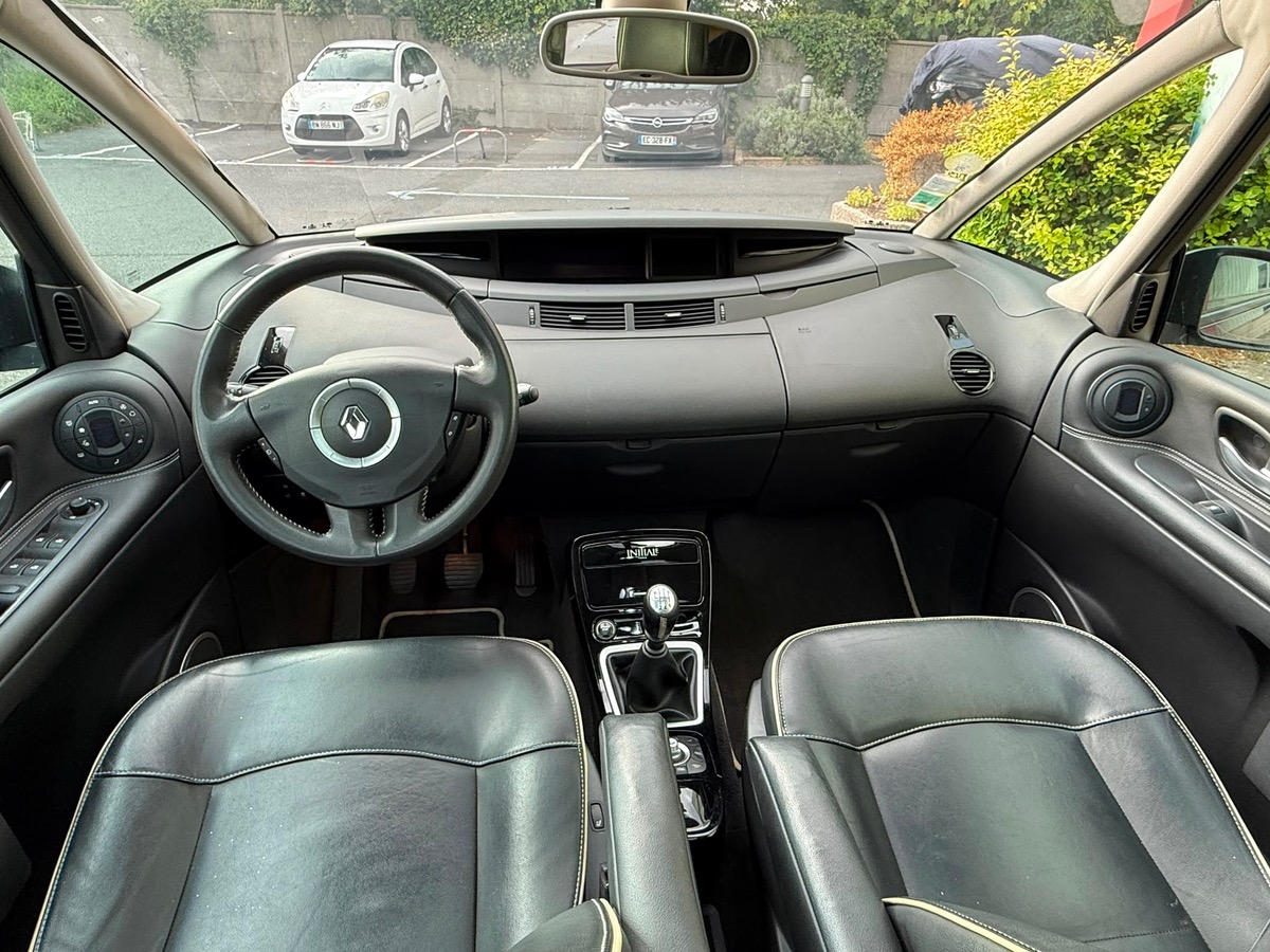 RENAULT Espace IV initiale 2.0 DCI 150 CV 7 place garantie 6 mois