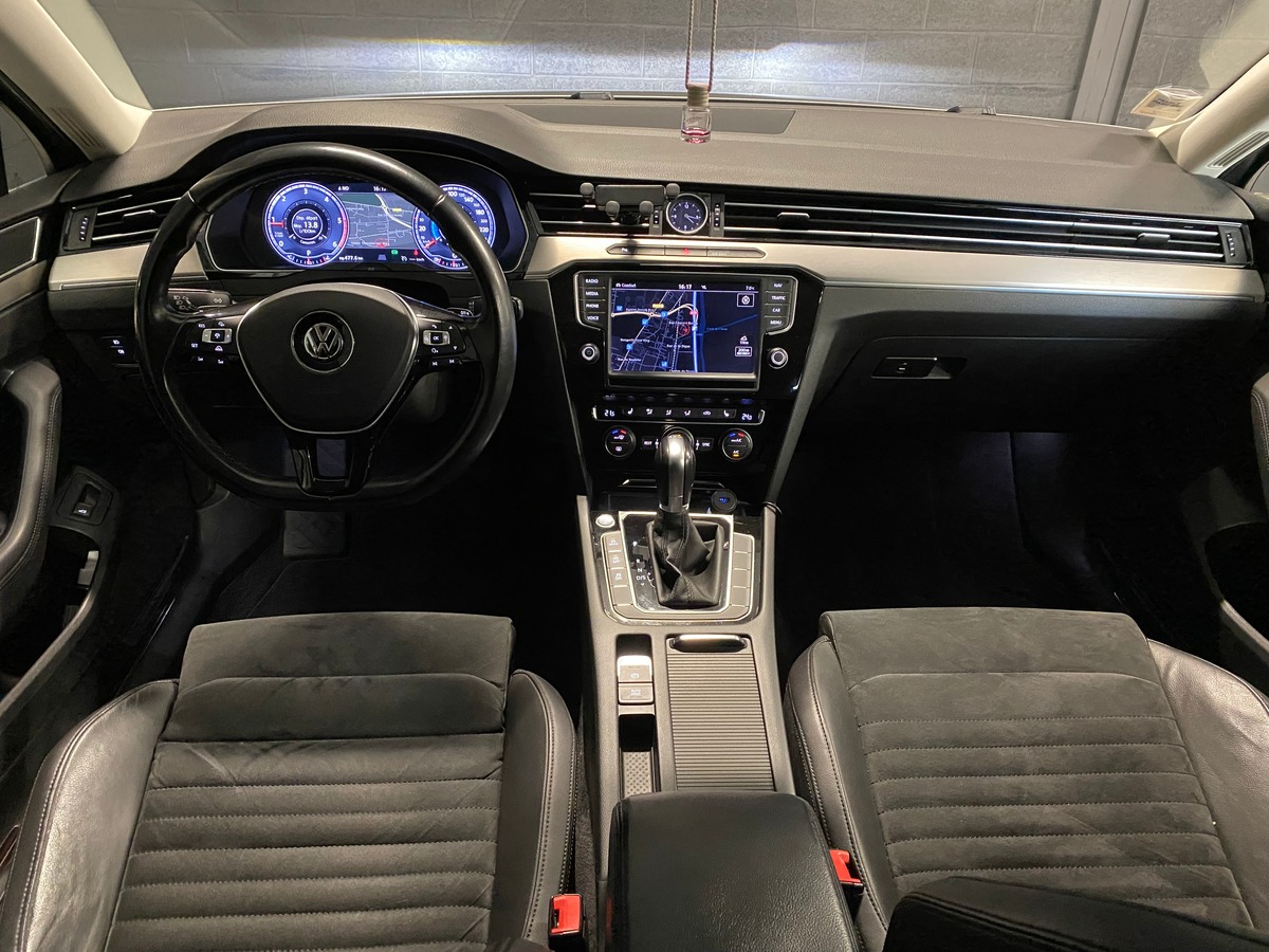 Volkswagen Passat 2.0 bi-tdi 240ch 4 Motion DSG7