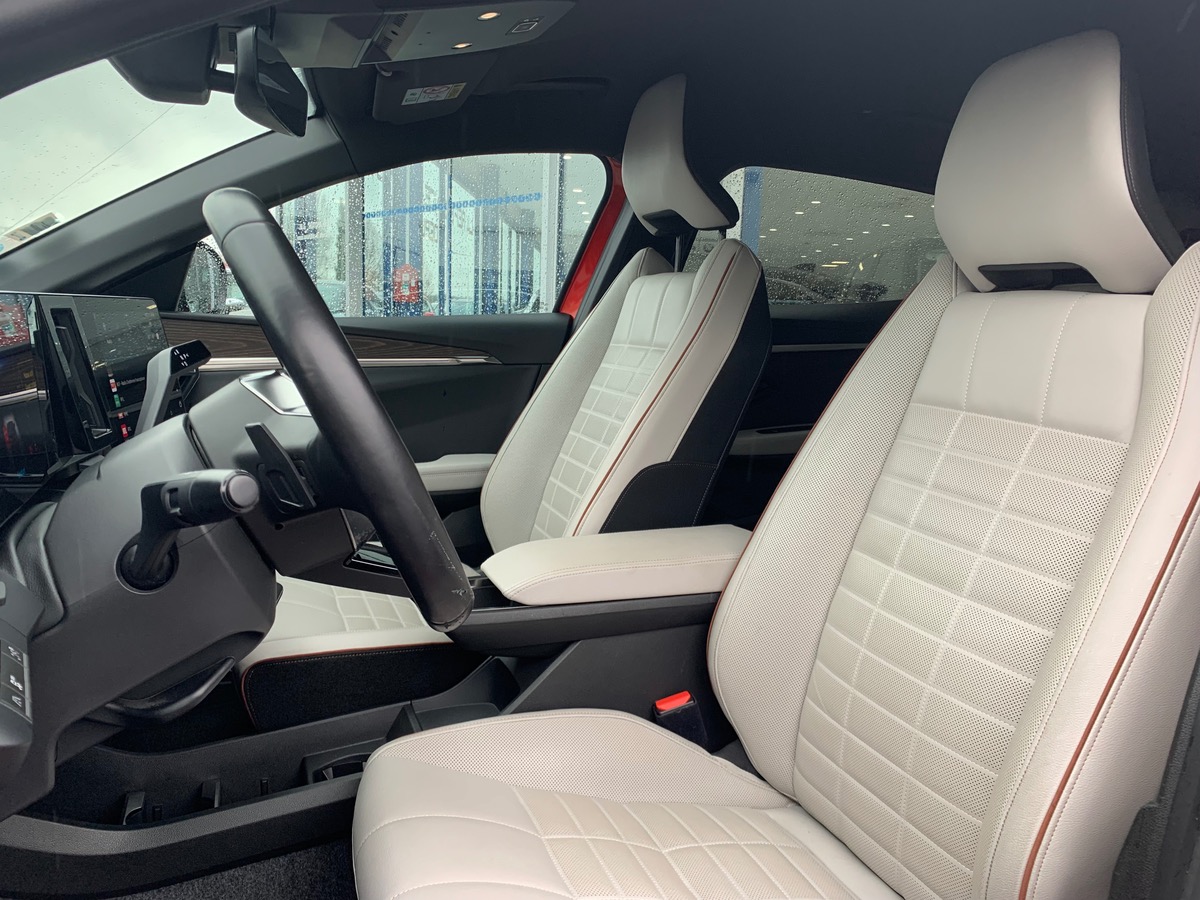 RENAULT MEGANE E TECH ELECTRIC 220 ch | ICONIC EV60 SUPER CHARGE | Pack Performance autonomie