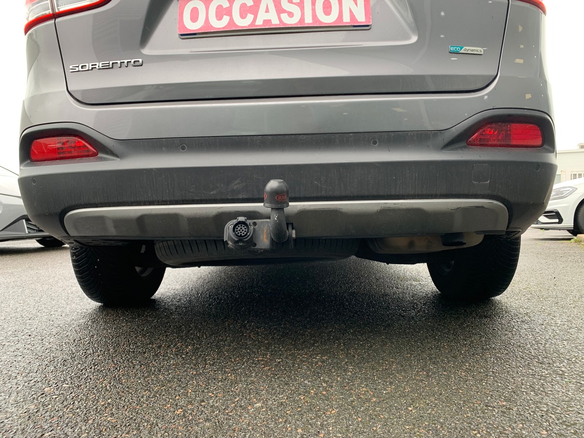 Kia Sorento 200 ch | Premium | 7 Places | AWD | Toit ouvrant panoramique | GPS | Régulateur vitesse