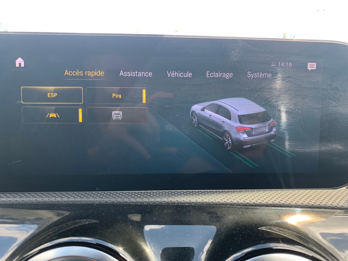 Mercedes-Benz Classe A 150 ch | Amg Line | Eclairage d'ambiance | Siéges chauffants | Caméra recul