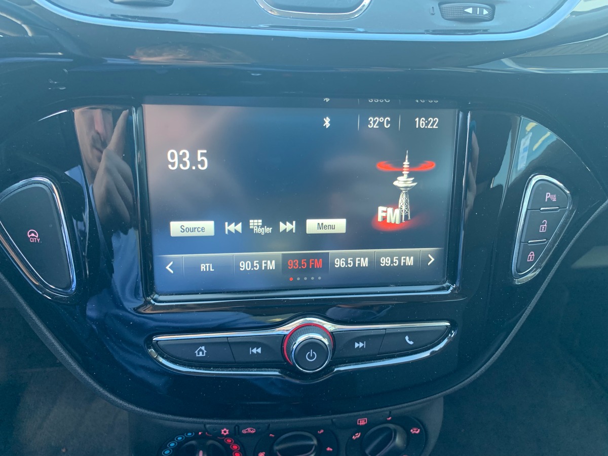Opel Corsa 90 ch | Active | Apple car play | Régulateur de vitesse | Climatisation | Radar de recul