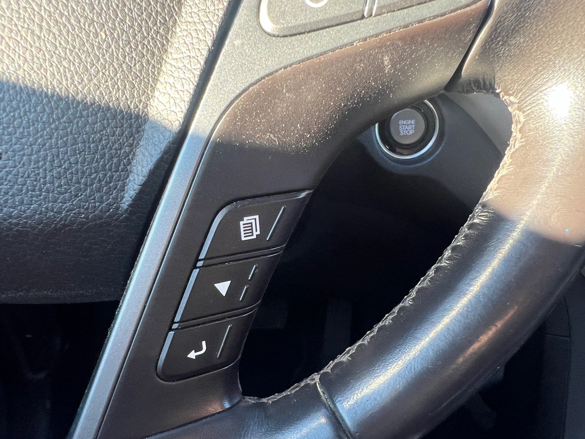 Hyundai Santa Fe EXECUTIVE 2,2 CRDI 4WD 197ch,CAMERA DE RECUL, SIEGES CHUAFFANTS AV/AR, TOIT OUVRANT