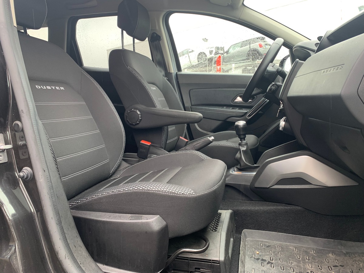 Dacia Duster 130 ch | Techroad | GPS | Régulateur de vitesse | Caméra de recul | Roue de secours