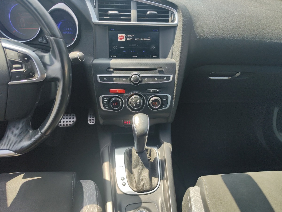 Citroën DS4 1.6 hdi 120 sport chic MOTEUR NEUF CHANGER CHEZ CITROEN