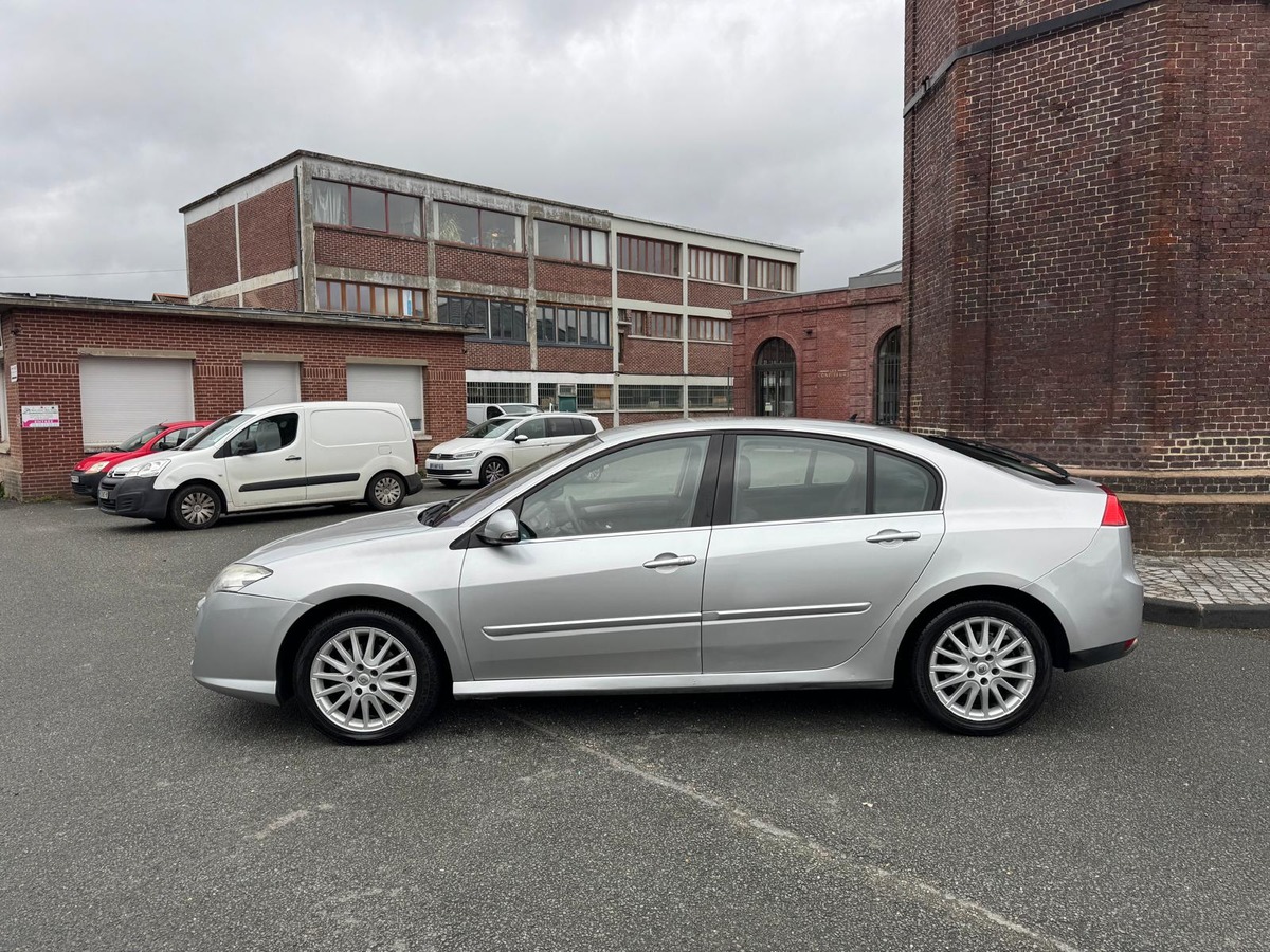 RENAULT Laguna III 2.0 turbo boite automatique Privilège - Garantie