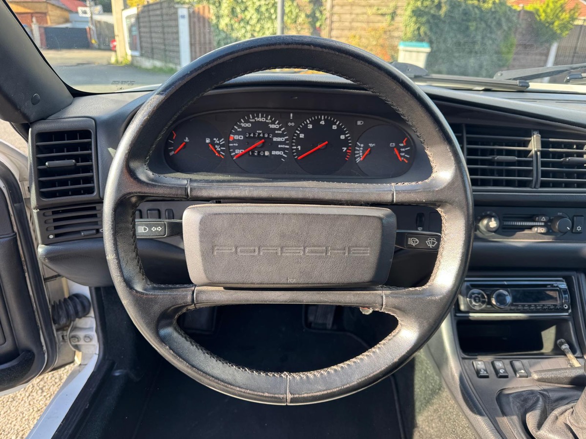 Porsche 944 TURBO CABRIOLET 2.5 250