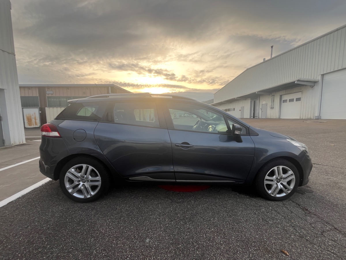 RENAULT Clio Estate 1.5 DCI 90ch Business, Courroie de distribution OK, Attelage, GPS, radars AR