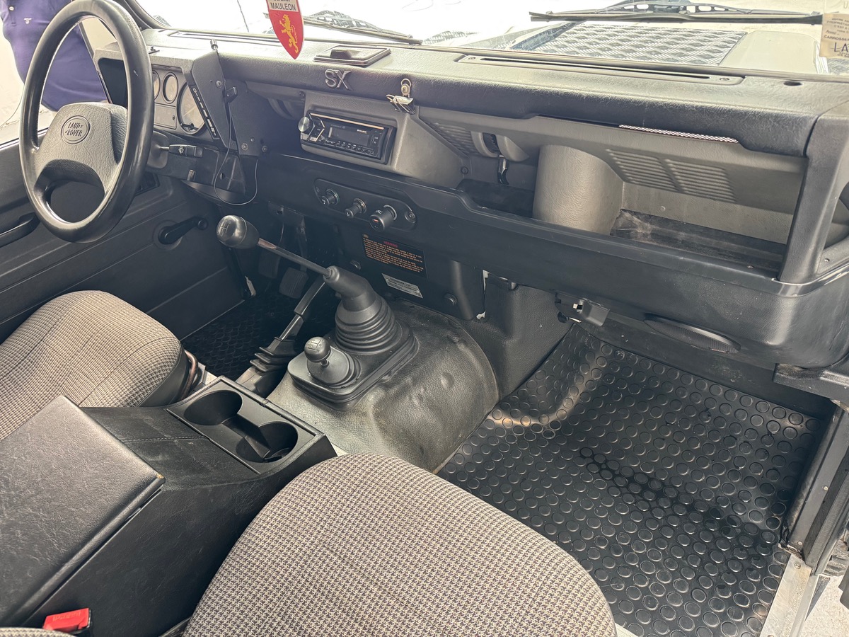 Land-Rover Defender 130 TDI 200 MOTEUR 11L BOITE DE VITESSE LT77S