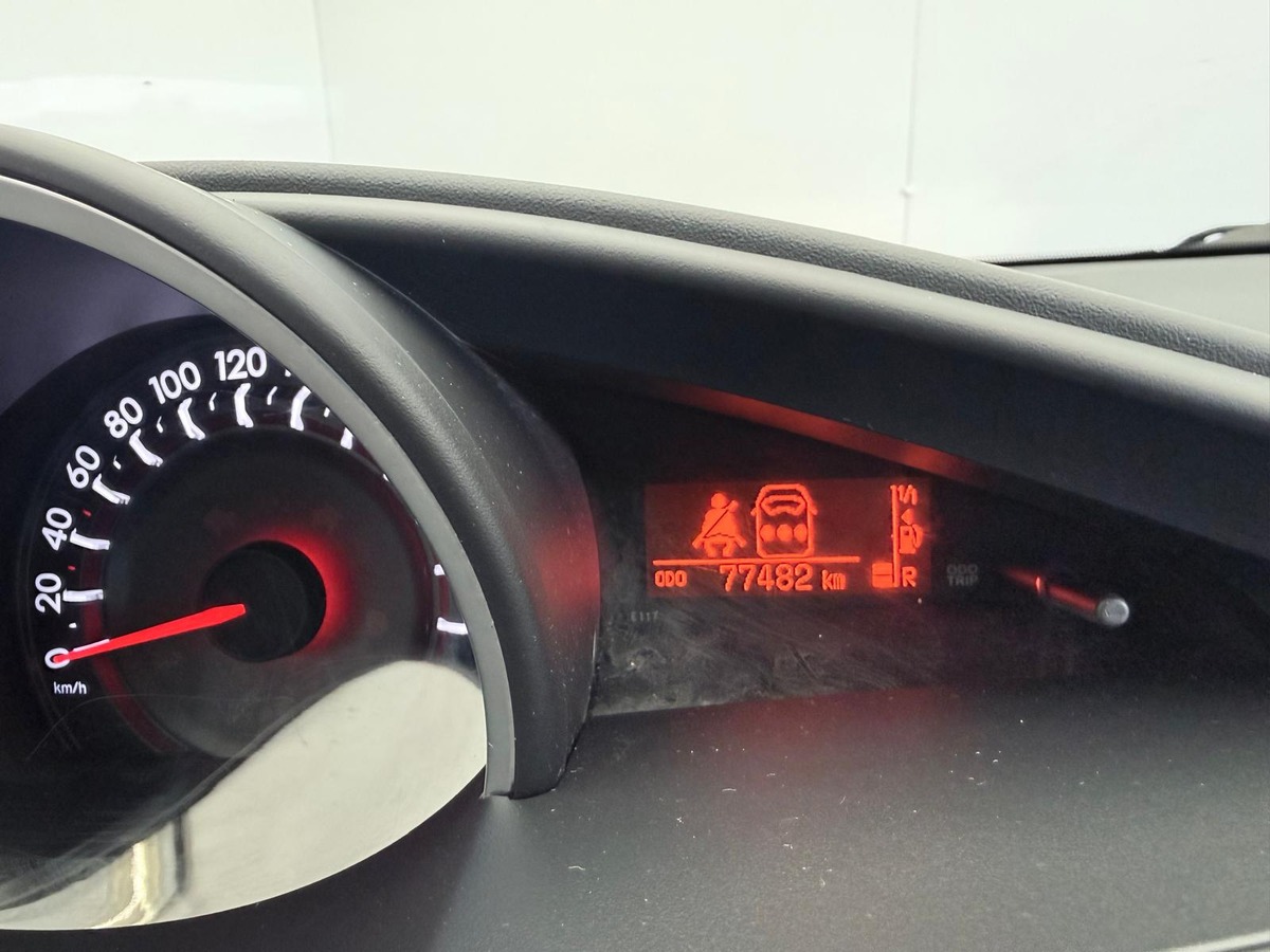 Toyota Verso 2.0 D4 - D 124  Première main