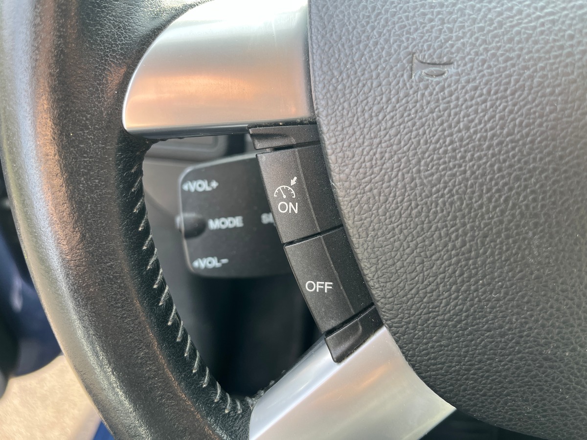 Ford Focus C-max 2.0 140ch, SIEGES CHAUFFANT, CLIM AUTO, REGULATEUR, FEUX AUTOMATIQUE