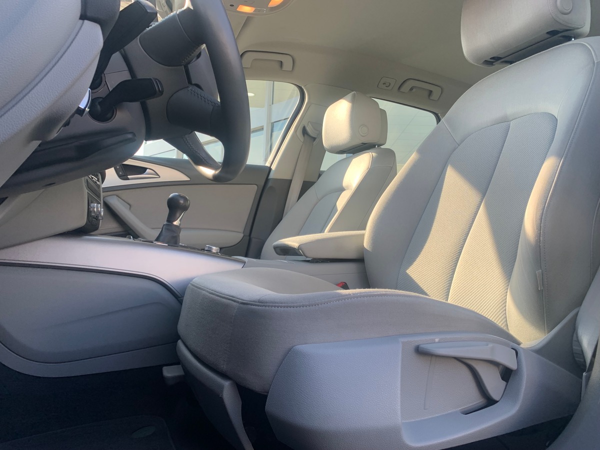 Audi A6 Avant 190 ch | Ambiente | Régulateur de vitesse | Radar de stationnement avant arriére | GPS